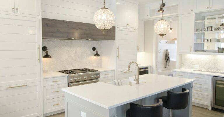 Casa en Florida representando a propietarios que eligen vender rápido en efectivo a Homeinc